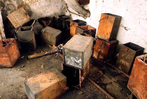 Bo�tes � pigments.
