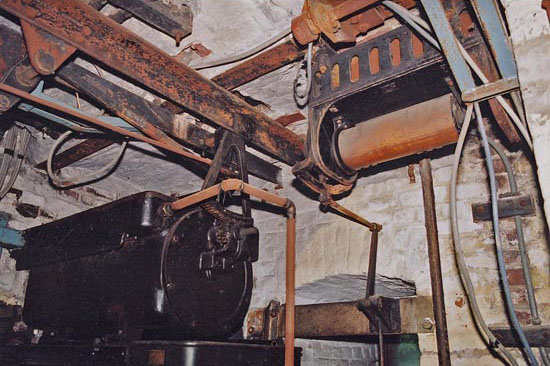 Controller de la machine du puits 1.