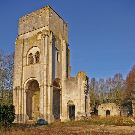 Tour Saint-Vanne.