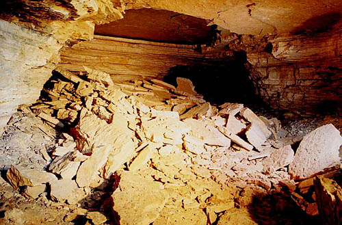 luz-fontgyp.jpg (70776 octets)